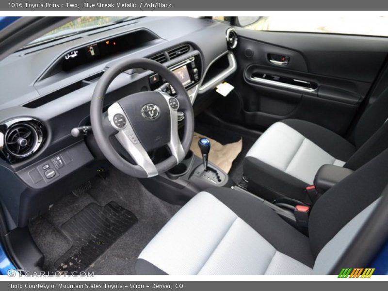 Blue Streak Metallic / Ash/Black 2016 Toyota Prius c Two