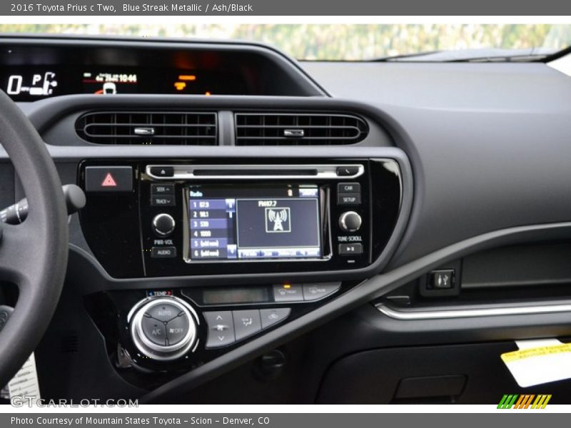 Blue Streak Metallic / Ash/Black 2016 Toyota Prius c Two