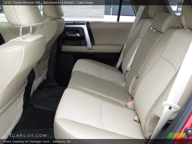 Barcelona Red Metallic / Sand Beige 2016 Toyota 4Runner SR5