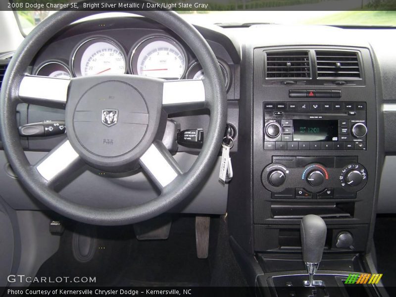 Bright Silver Metallic / Dark/Light Slate Gray 2008 Dodge Charger SE