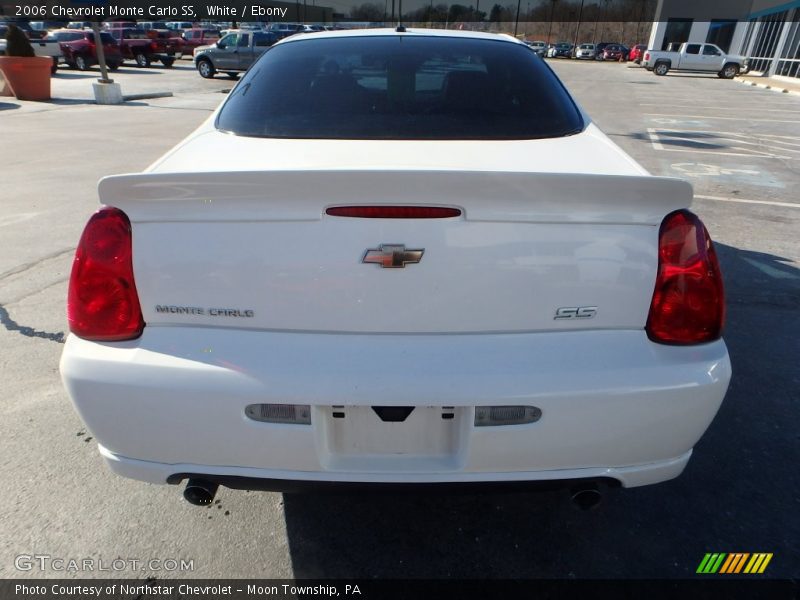 White / Ebony 2006 Chevrolet Monte Carlo SS