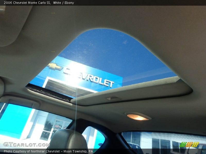 White / Ebony 2006 Chevrolet Monte Carlo SS