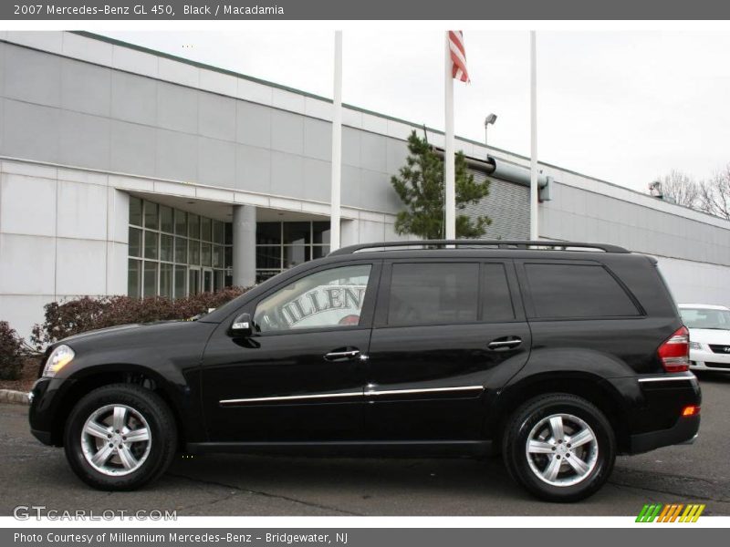 Black / Macadamia 2007 Mercedes-Benz GL 450