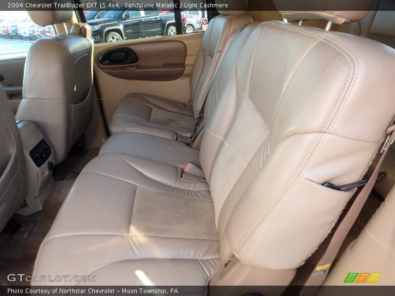 Sandstone Metallic / Light Cashmere 2004 Chevrolet TrailBlazer EXT LS 4x4