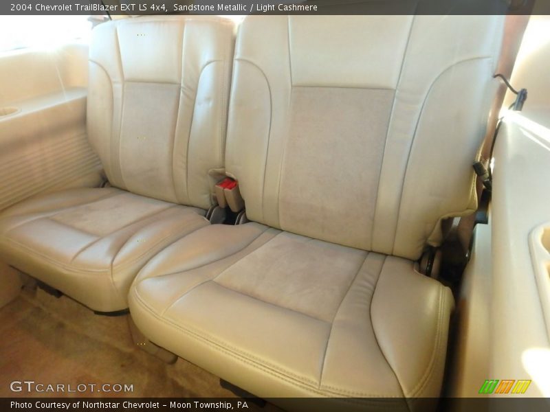 Sandstone Metallic / Light Cashmere 2004 Chevrolet TrailBlazer EXT LS 4x4