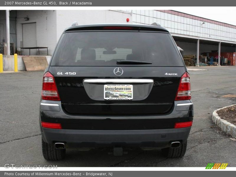 Black / Macadamia 2007 Mercedes-Benz GL 450