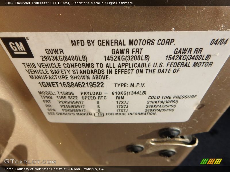 Sandstone Metallic / Light Cashmere 2004 Chevrolet TrailBlazer EXT LS 4x4