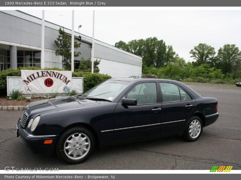Midnight Blue / Grey 1999 Mercedes-Benz E 320 Sedan