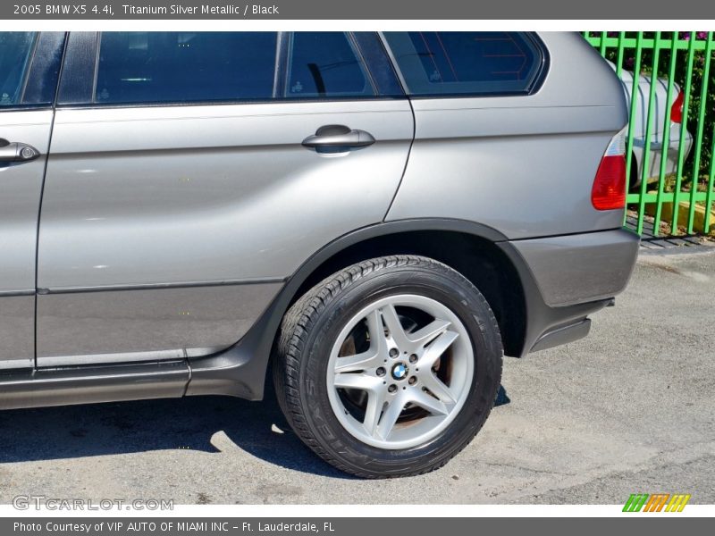 Titanium Silver Metallic / Black 2005 BMW X5 4.4i