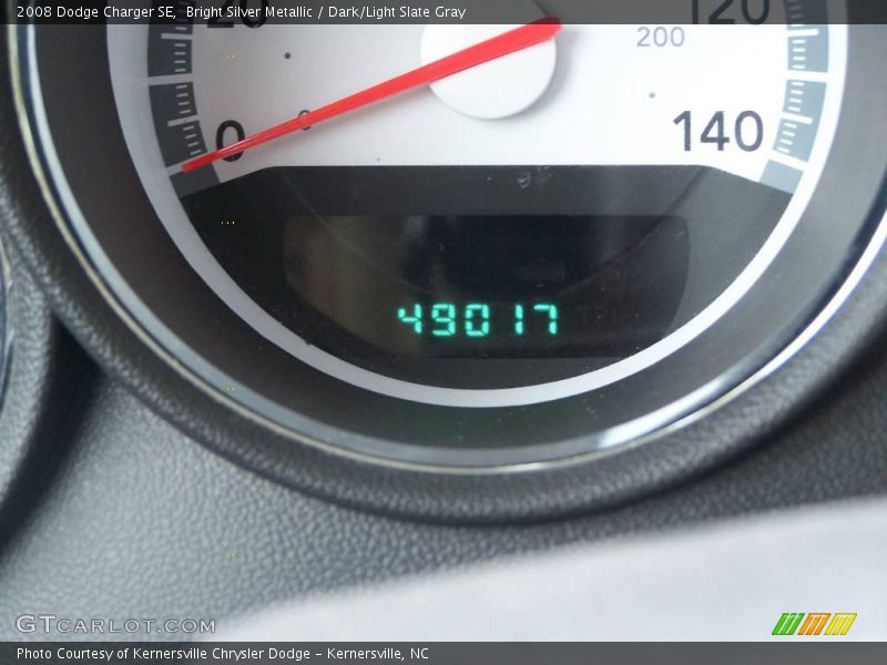 Bright Silver Metallic / Dark/Light Slate Gray 2008 Dodge Charger SE