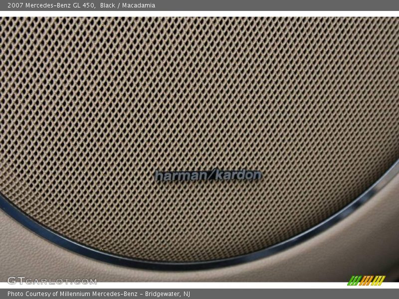 Black / Macadamia 2007 Mercedes-Benz GL 450