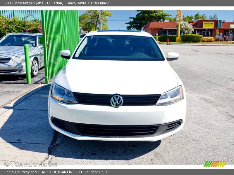 Candy White / Titan Black 2011 Volkswagen Jetta TDI Sedan