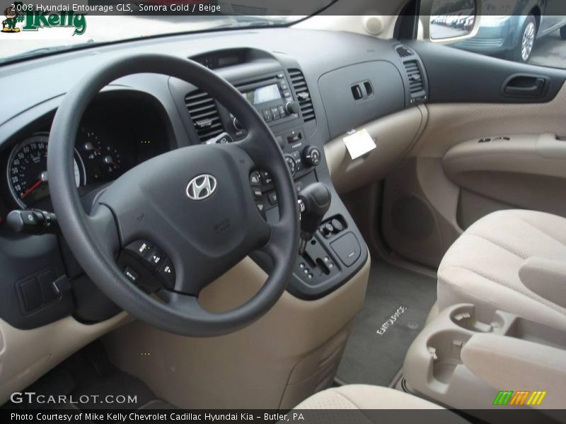 Sonora Gold / Beige 2008 Hyundai Entourage GLS