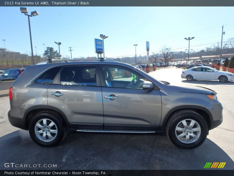 Titanium Silver / Black 2013 Kia Sorento LX AWD