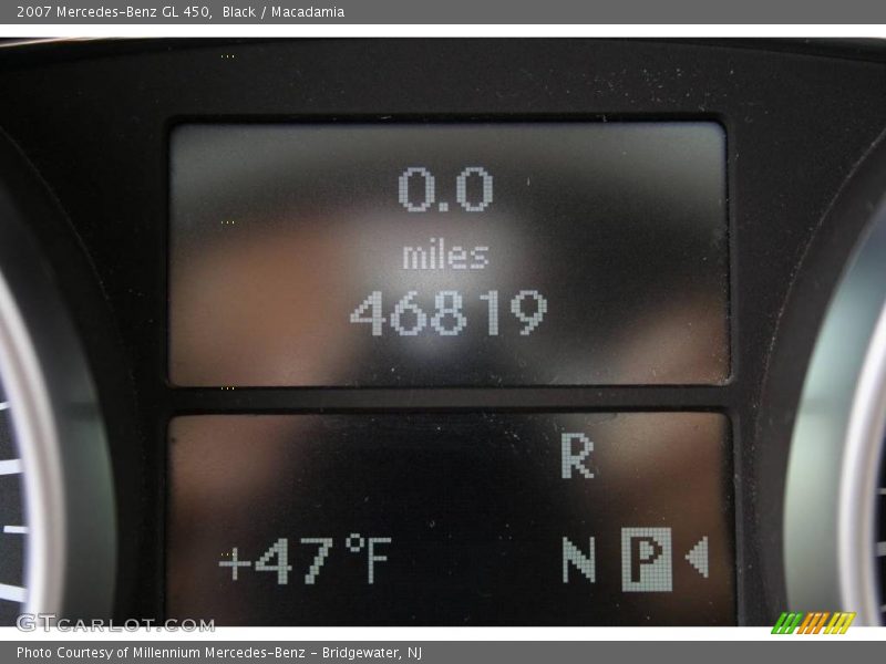 Black / Macadamia 2007 Mercedes-Benz GL 450