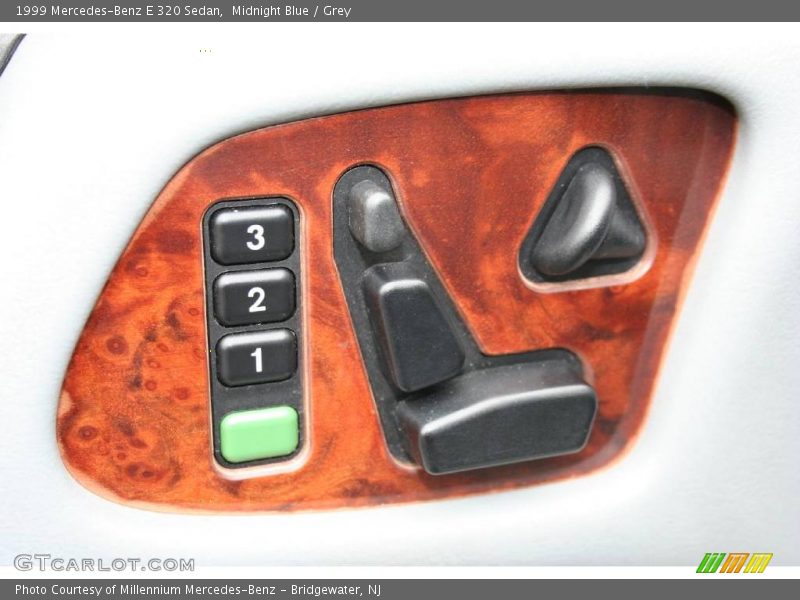 Midnight Blue / Grey 1999 Mercedes-Benz E 320 Sedan