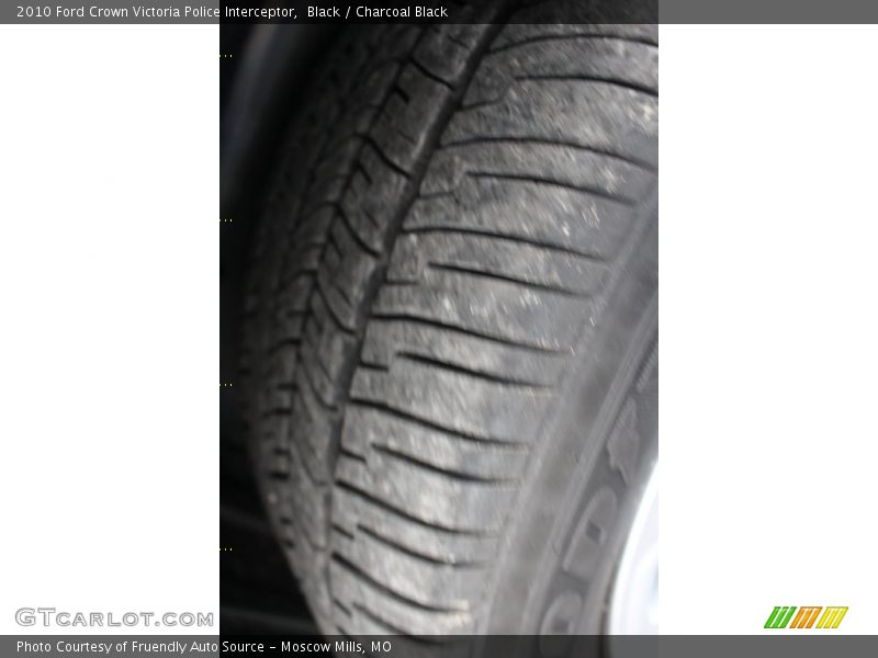 Black / Charcoal Black 2010 Ford Crown Victoria Police Interceptor