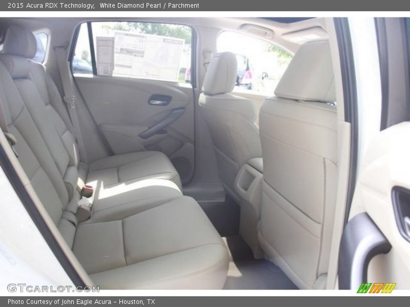 White Diamond Pearl / Parchment 2015 Acura RDX Technology