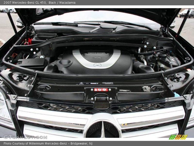 Black / Macadamia 2007 Mercedes-Benz GL 450