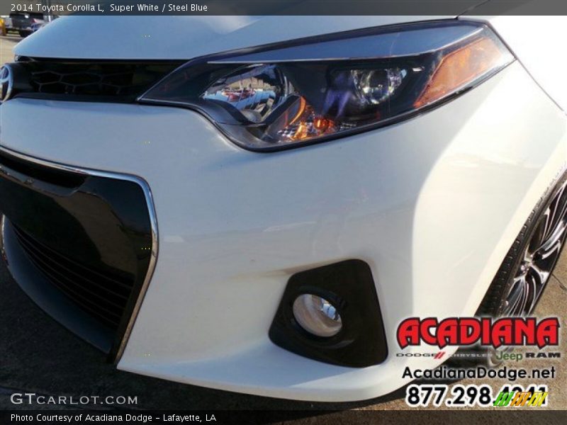 Super White / Steel Blue 2014 Toyota Corolla L