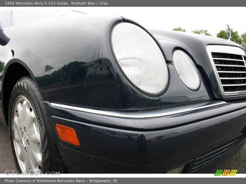 Midnight Blue / Grey 1999 Mercedes-Benz E 320 Sedan