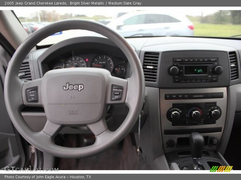 Bright Silver Metallic / Medium Slate Gray 2005 Jeep Grand Cherokee Laredo