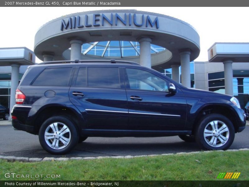 Capri Blue Metallic / Macadamia 2007 Mercedes-Benz GL 450