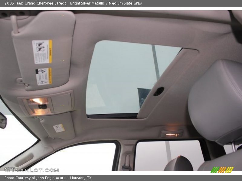 Bright Silver Metallic / Medium Slate Gray 2005 Jeep Grand Cherokee Laredo