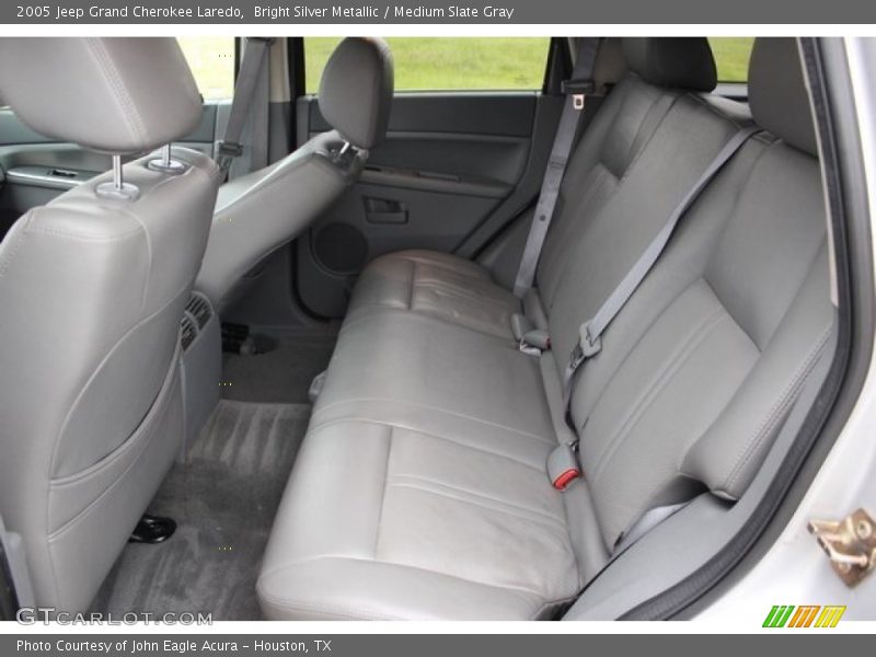 Bright Silver Metallic / Medium Slate Gray 2005 Jeep Grand Cherokee Laredo