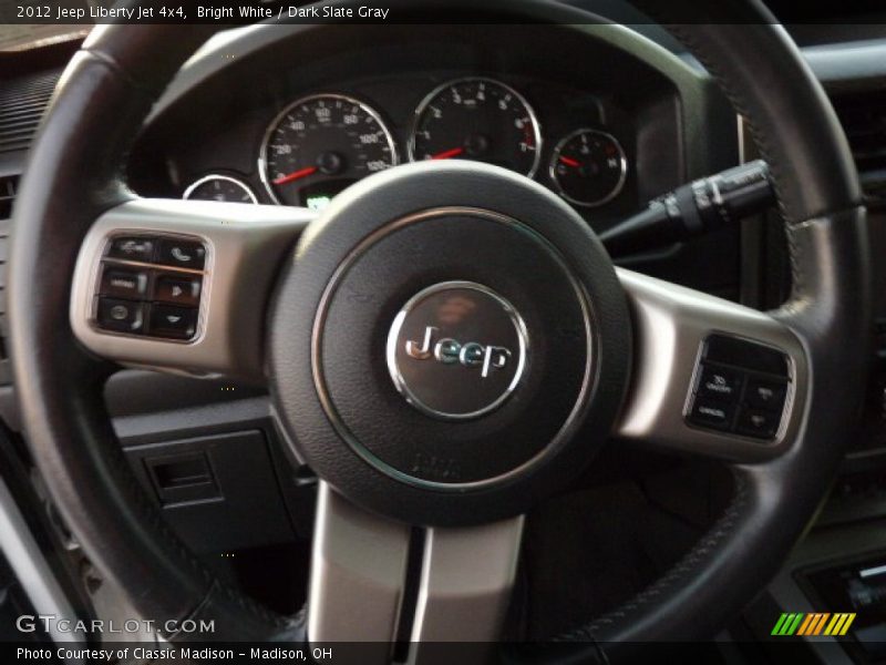 Bright White / Dark Slate Gray 2012 Jeep Liberty Jet 4x4