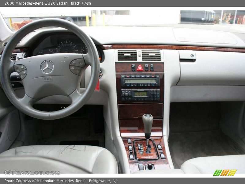 Black / Ash 2000 Mercedes-Benz E 320 Sedan