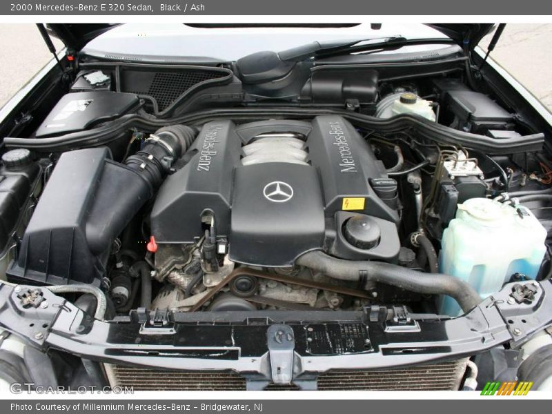 Black / Ash 2000 Mercedes-Benz E 320 Sedan