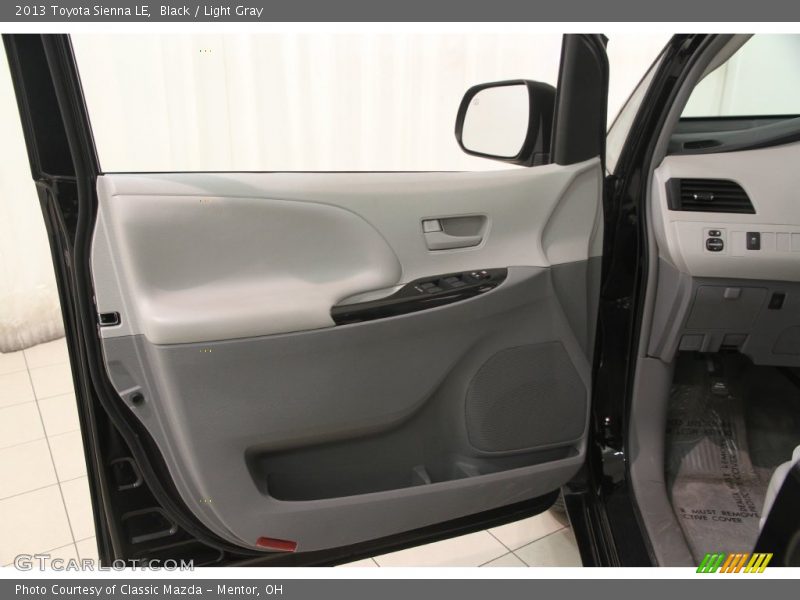 Black / Light Gray 2013 Toyota Sienna LE