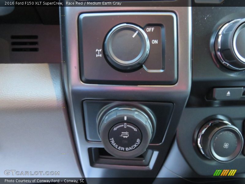 Race Red / Medium Earth Gray 2016 Ford F150 XLT SuperCrew