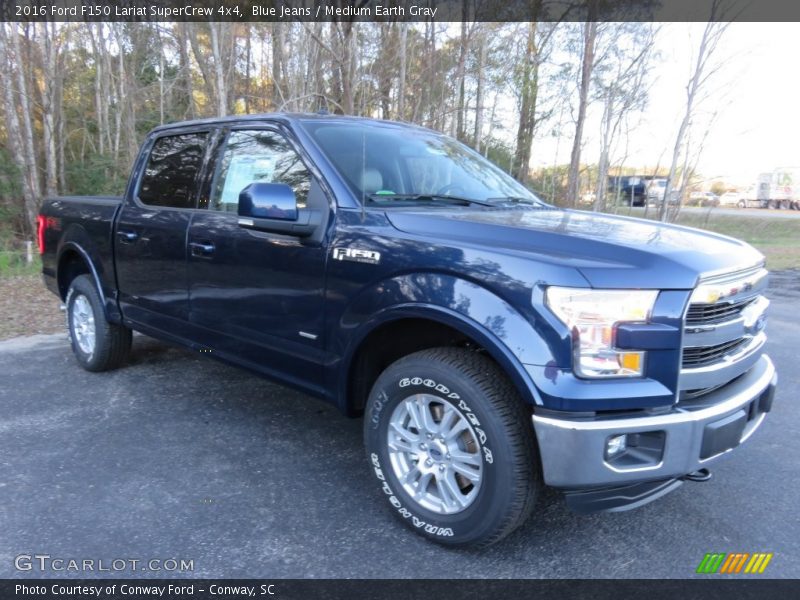 Front 3/4 View of 2016 F150 Lariat SuperCrew 4x4
