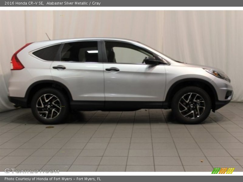 Alabaster Silver Metallic / Gray 2016 Honda CR-V SE