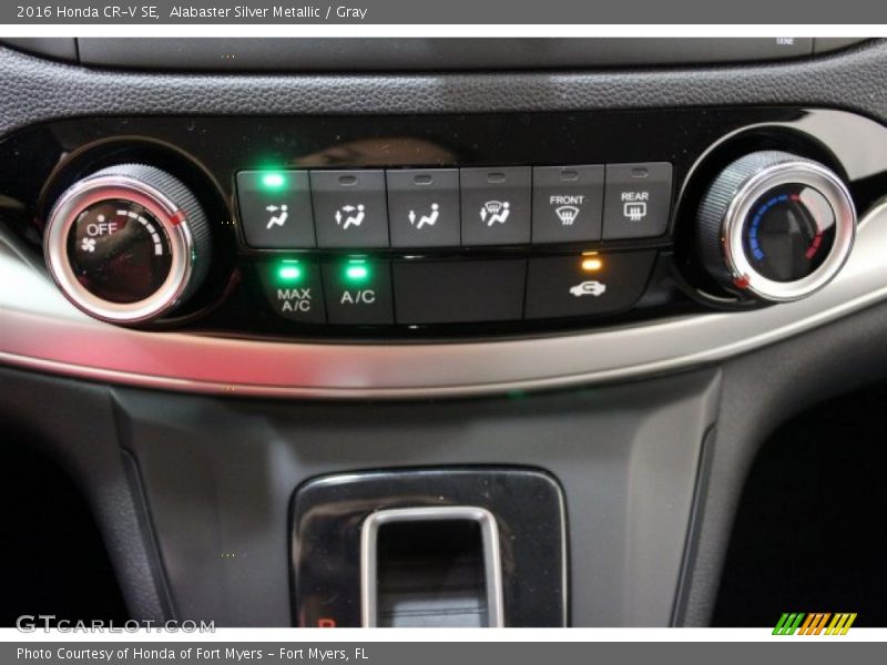 Alabaster Silver Metallic / Gray 2016 Honda CR-V SE