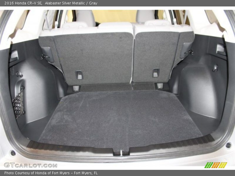 Alabaster Silver Metallic / Gray 2016 Honda CR-V SE