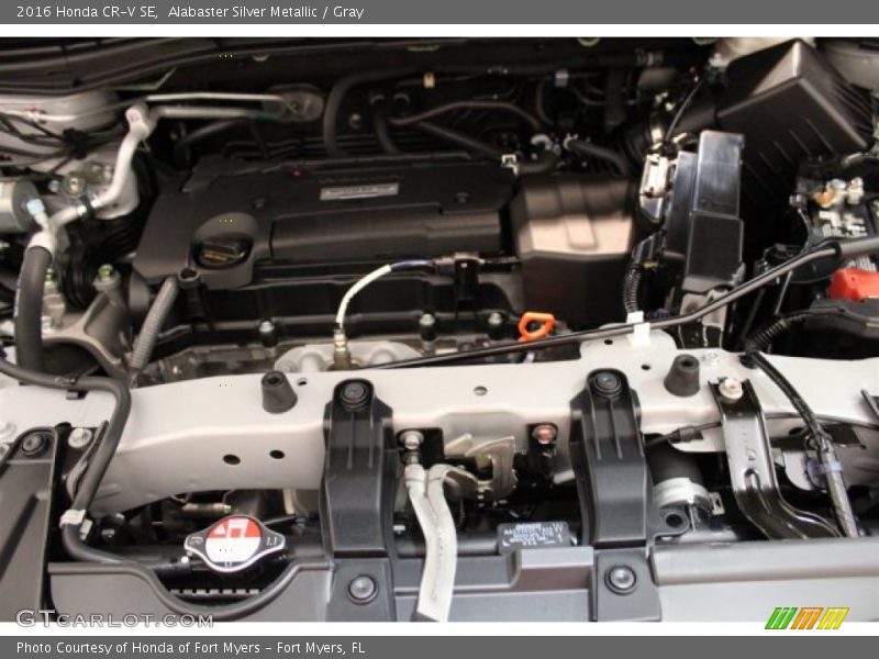 Alabaster Silver Metallic / Gray 2016 Honda CR-V SE