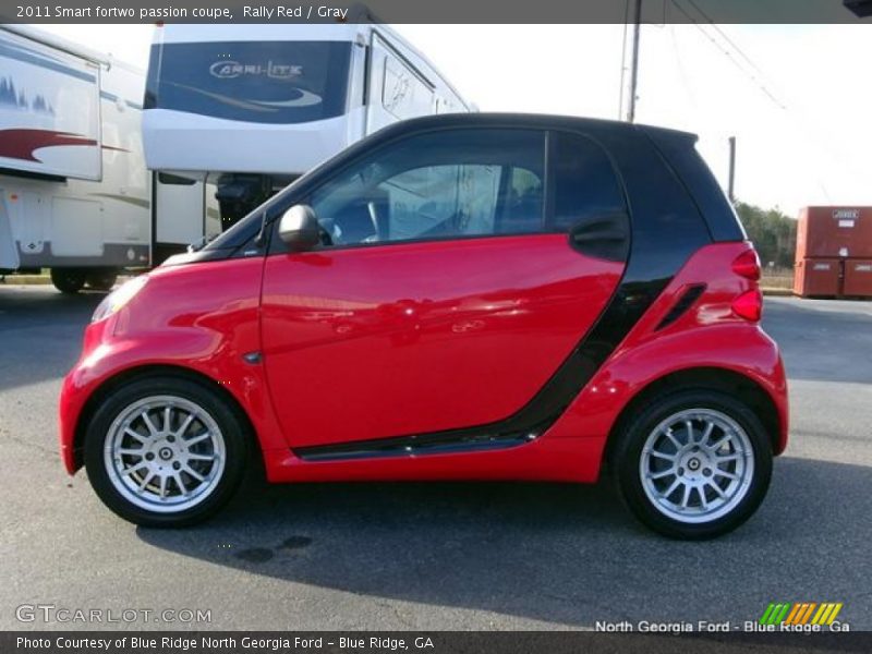 Rally Red / Gray 2011 Smart fortwo passion coupe