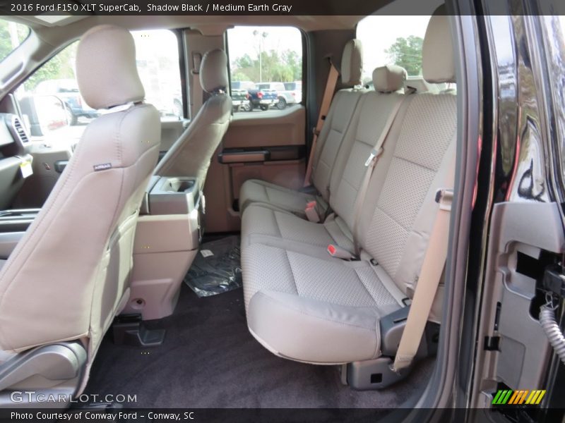 Shadow Black / Medium Earth Gray 2016 Ford F150 XLT SuperCab