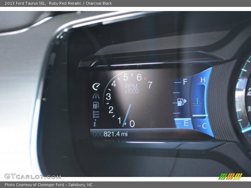 Ruby Red Metallic / Charcoal Black 2013 Ford Taurus SEL