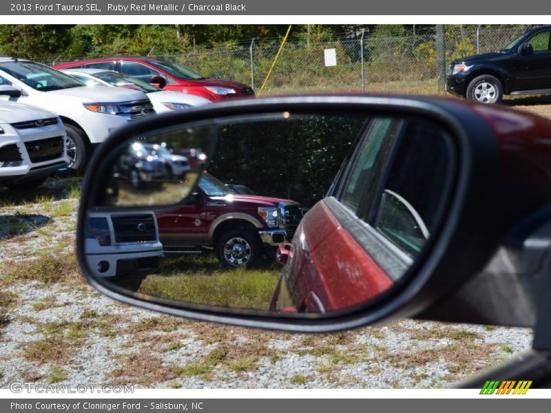 Ruby Red Metallic / Charcoal Black 2013 Ford Taurus SEL