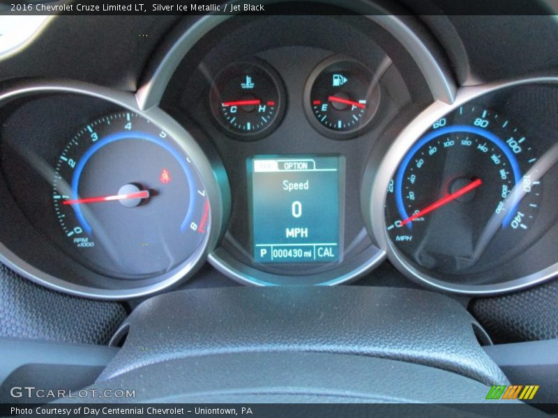 Silver Ice Metallic / Jet Black 2016 Chevrolet Cruze Limited LT