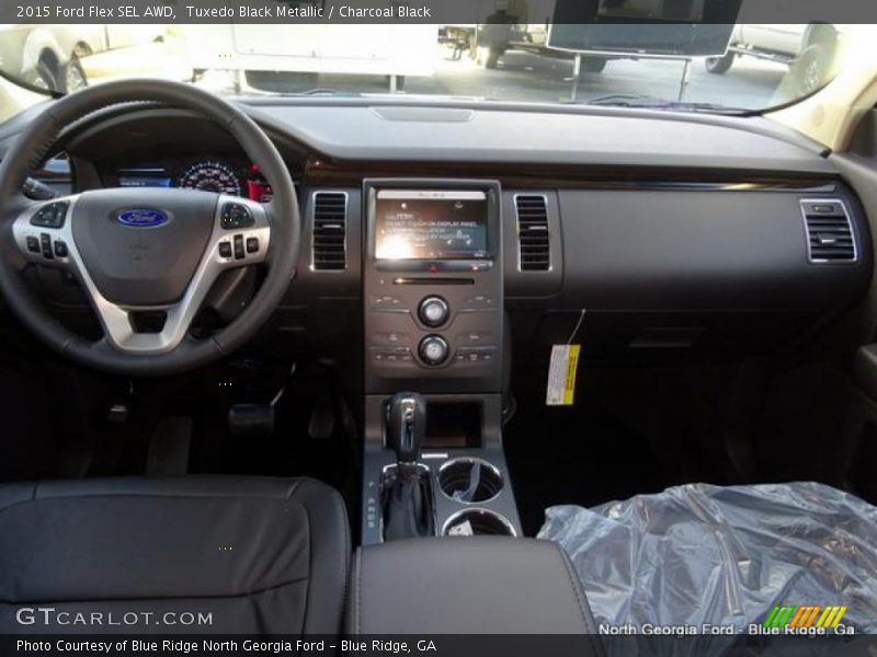Tuxedo Black Metallic / Charcoal Black 2015 Ford Flex SEL AWD