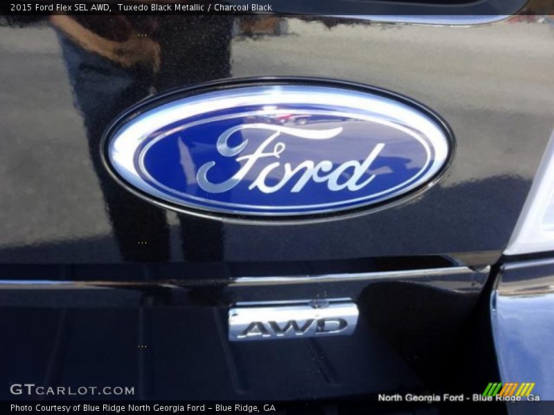 Tuxedo Black Metallic / Charcoal Black 2015 Ford Flex SEL AWD