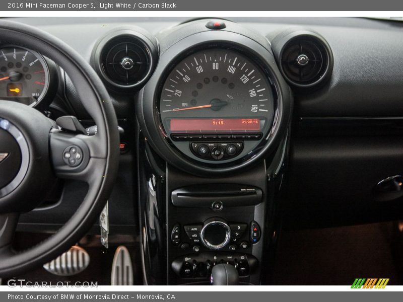Light White / Carbon Black 2016 Mini Paceman Cooper S