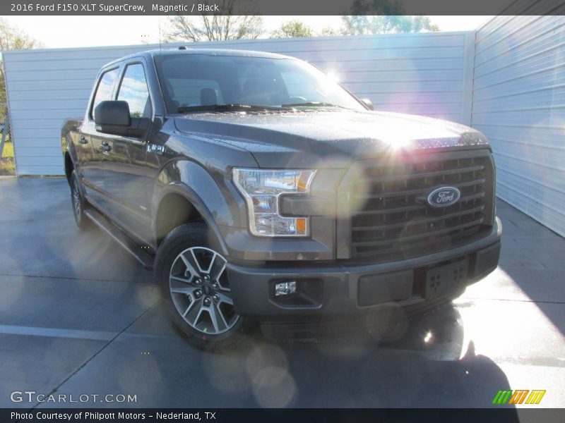 Magnetic / Black 2016 Ford F150 XLT SuperCrew