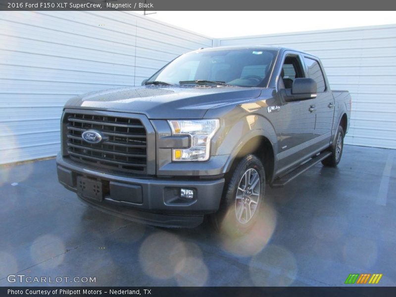 Magnetic / Black 2016 Ford F150 XLT SuperCrew