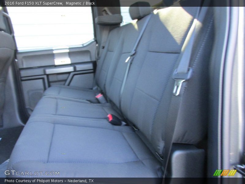 Magnetic / Black 2016 Ford F150 XLT SuperCrew